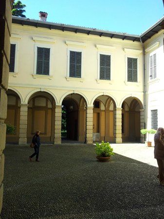 Pinacoteca Comunale del Museo Manzoni